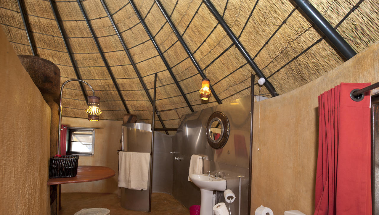 Ongula Village Homestead Lodge Omupumba 客房 照片